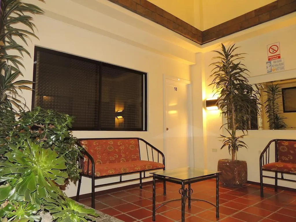 Hostal Mariscal Inn & Suites Cuenca Bed & Breakfast