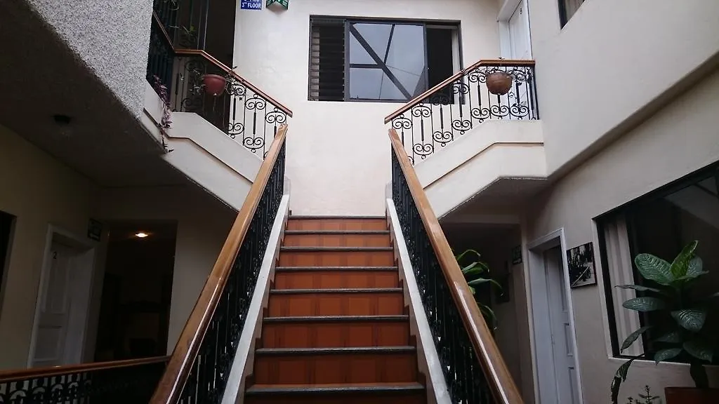 Bed & Breakfast Hostal Mariscal Inn & Suites Cuenca
